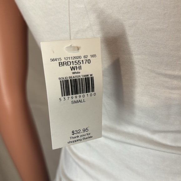 BKE red Top - Picture 4 of 6